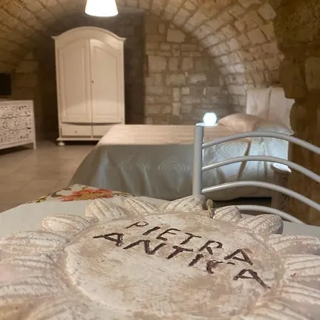 Holiday home Dimora Pietra Antica Bari