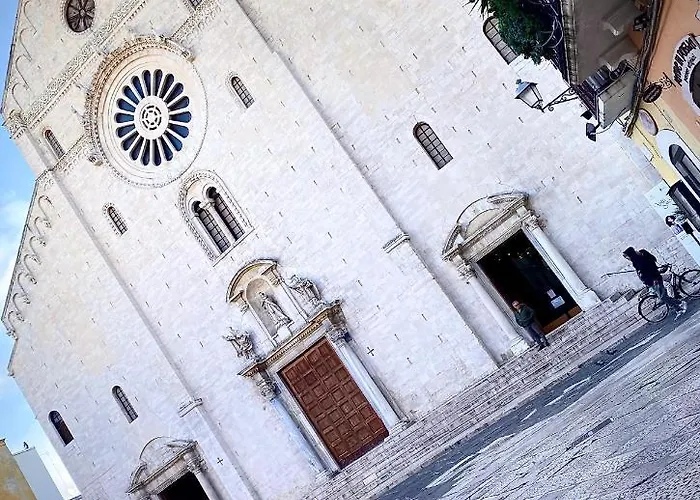 Dimora Pietra Antica バーリ